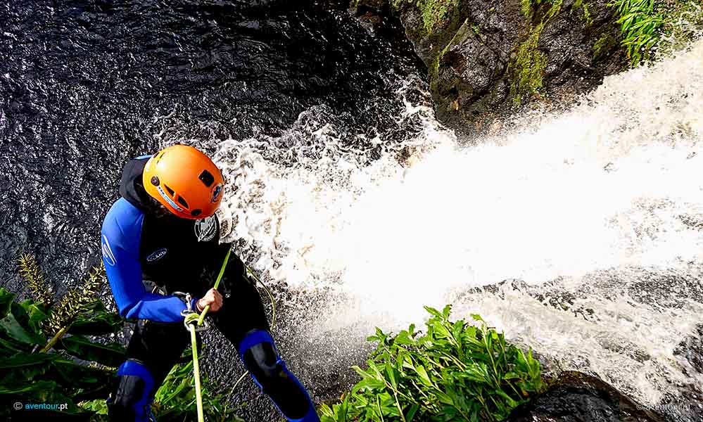 Canyoning Batismo na Ilha de São Jorge nos Açores