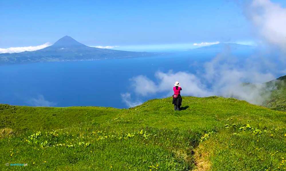 Walking Trail Pico da Esperanca in São Jorge Island in Azores