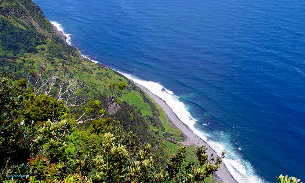Expedições Aventura - Fajã do Sanguinhal - na Ilha de São Jorge - Açores